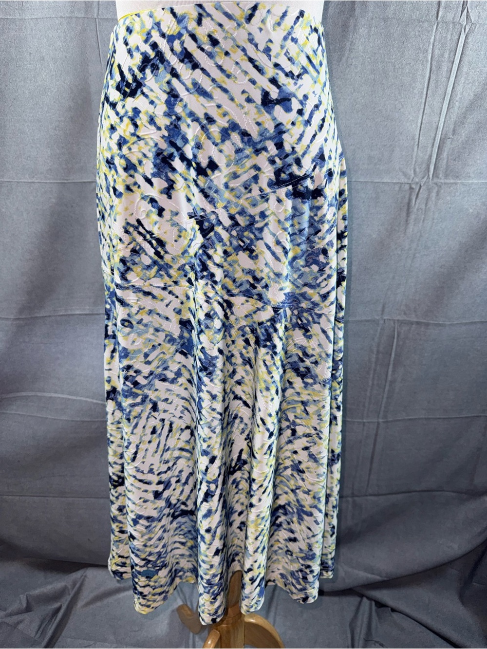 2858-JM Collection Blue and Cream Abstract Maxi Skirt